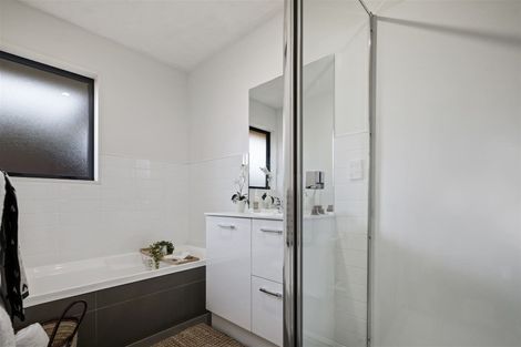 Photo of property in 4a Saint Judes Lane, Woolston, Christchurch, 8062