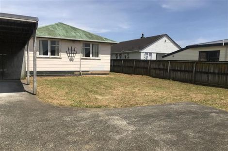 Photo of property in 1/82 Swaffield Road, Papatoetoe, Auckland, 2025