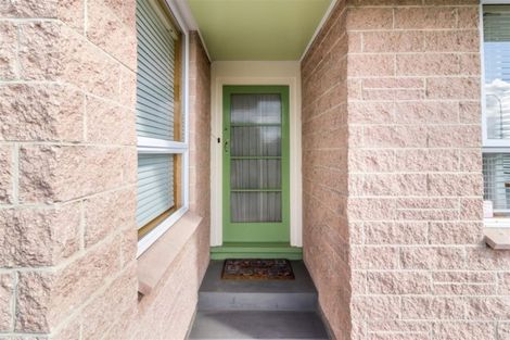 Photo of property in 8 Carbine Place, Sockburn, Christchurch, 8042