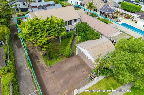 Photo of property in 7 Aberdeen Road, Castor Bay, Auckland, 0620