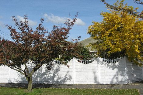 Photo of property in 111 Maidstone Road, Ilam, Christchurch, 8041