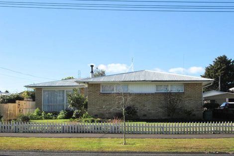 Photo of property in 32 Fairview Street, Fairview Downs, Hamilton, 3214