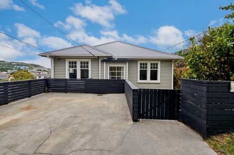 Photo of property in 110 Wexford Road, Miramar, Wellington, 6022