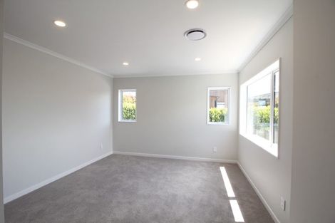 Photo of property in 157a Bonair Crescent, Silverdale, 0932