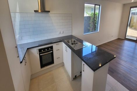 Photo of property in 15a Chadwick Crescent, Mangere East, Auckland, 2024