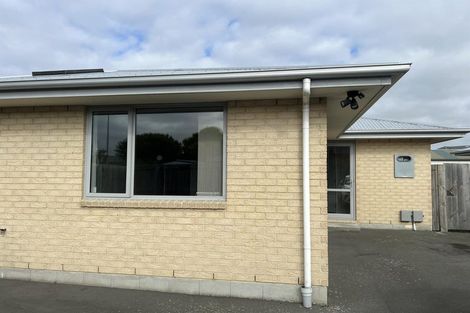 Photo of property in 42 Piko Crescent, Riccarton, Christchurch, 8041
