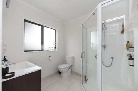 Photo of property in 4 Chestnut Close, Kelvin Grove, Palmerston North, 4414