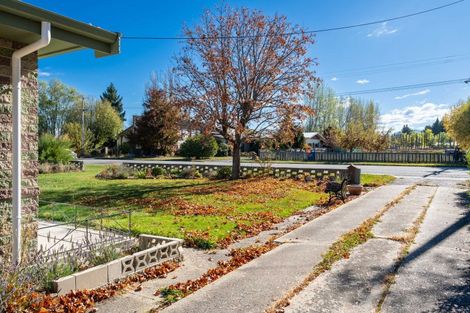 Photo of property in 12 Welles Street, Ranfurly, 9332