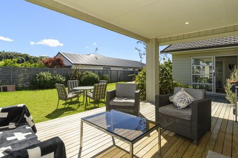 Photo of property in 33 Lynley Park Drive, Omokoroa, 3114