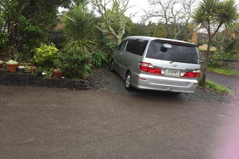 Photo of property in 19 Oakford Park Crescent, Greenhithe, Auckland, 0632