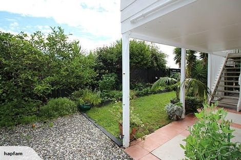 Photo of property in 1/49 Brigantine Drive, Beach Haven, Auckland, 0626