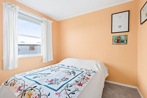 Photo of property in 12 Liverpool Crescent, Tamatea, Napier, 4112