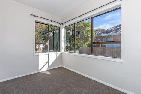 Photo of property in 17 Riley Crescent, Woolston, Christchurch, 8023