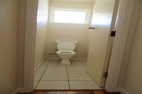 Photo of property in 1/16 Bradbury Road, Botany Downs, Auckland, 2010