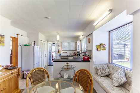 Photo of property in 16 Upham Crescent, Taradale, Napier, 4112