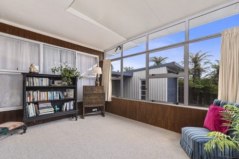 Photo of property in 28 Carlton Street, Glenholme, Rotorua, 3010