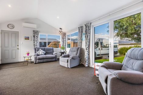Photo of property in 5a High Street West, Waitara, 4320