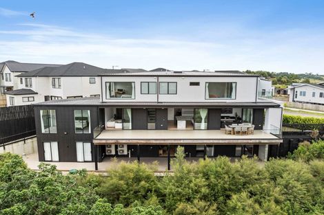 Photo of property in 326 Flat Bush School Road, Flat Bush, Auckland, 2019