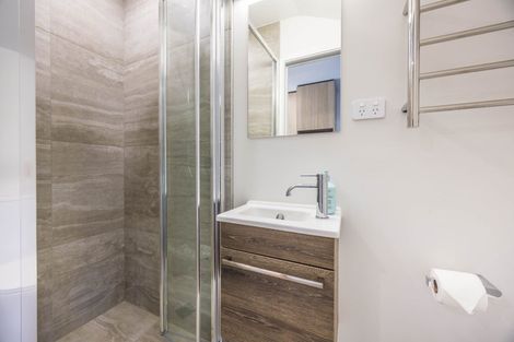 Photo of property in 12 Hadlow Terrace, Grey Lynn, Auckland, 1021