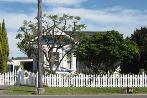 Photo of property in 33 Wellington Street, Te Hapara, Gisborne, 4010