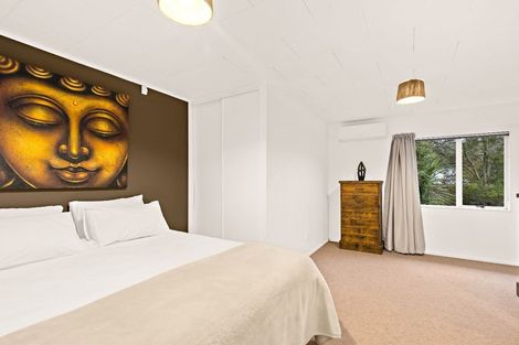 Photo of property in 12 Lowell Place, Massey, Auckland, 0614