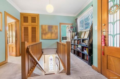 Photo of property in 93 Northland Road, Northland, Wellington, 6012