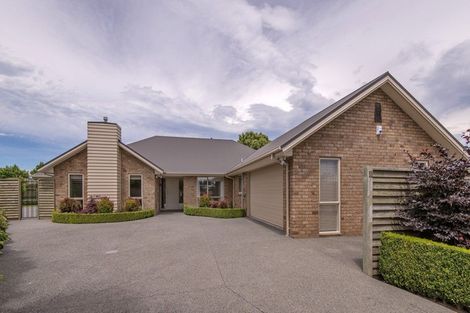 Photo of property in 11 Epsom Drive, Rangiora, 7400