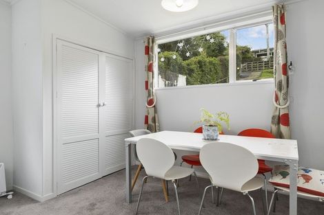 Photo of property in 15 Wharfdale Street, Macandrew Bay, Dunedin, 9014