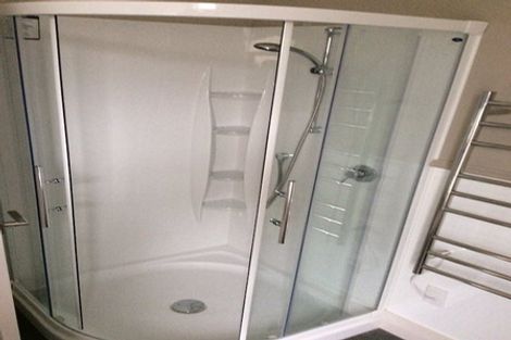 Photo of property in 44 Ranelagh Street, Karori, Wellington, 6012