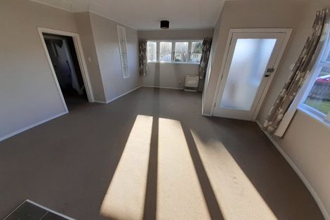 Photo of property in 98 Copeland Street, Epuni, Lower Hutt, 5011