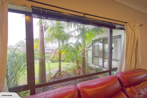 Photo of property in 3 Borneo Drive, Fairview Heights, Auckland, 0632