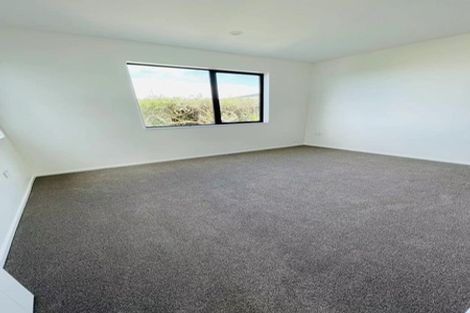 Photo of property in 1b Tui Glen Road, Birkenhead, Auckland, 0626