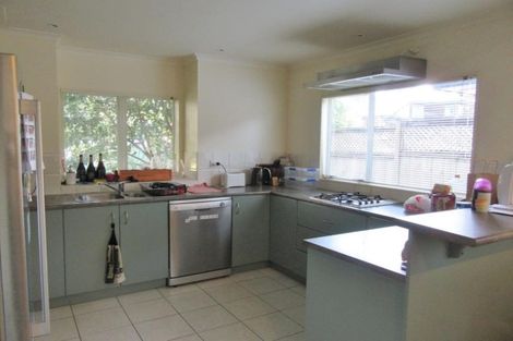 Photo of property in Heritage Estate, 4/11 Harrison Road, Mount Wellington, Auckland, 1060