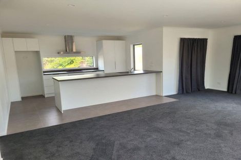 Photo of property in 73a Govett Avenue, Frankleigh Park, New Plymouth, 4310