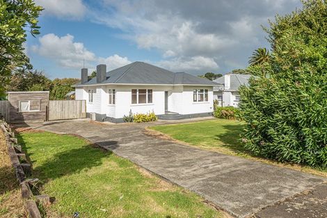 Photo of property in 28 Totara Street, Tawhero, Whanganui, 4501