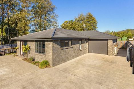 Photo of property in 25d Stout Street, Shannon, 4821