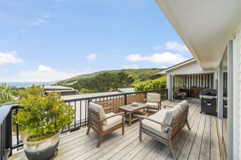 Photo of property in 86 Muri Road, Pukerua Bay, 5026