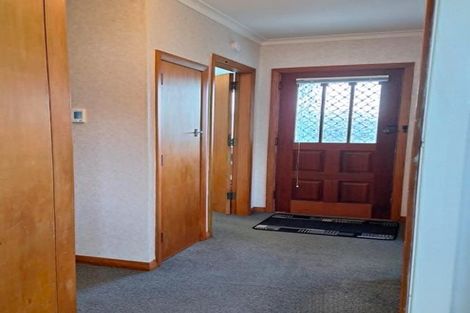 Photo of property in 32 Liverpool Street, Takaro, Palmerston North, 4412