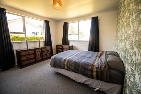 Photo of property in 11 Noble Street, Owaka, 9585