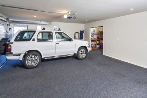 Photo of property in 70 Oakway Drive, Schnapper Rock, Auckland, 0632