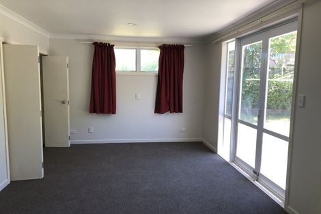 Photo of property in 704a East Coast Road, Pinehill, Auckland, 0632