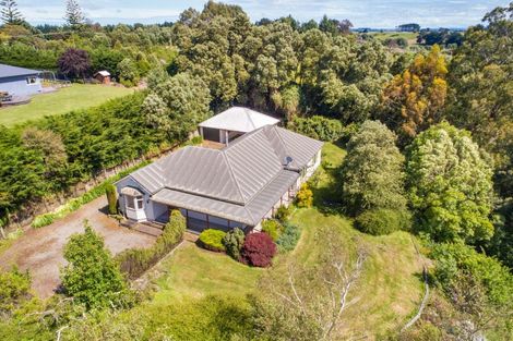 Photo of property in 82 Halcombe Road, Feilding, 4775