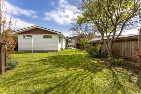 Photo of property in 30 Shanly Street, Brown Owl, Upper Hutt, 5018
