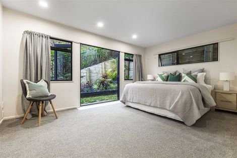 Photo of property in 26 Marellen Drive, Red Beach, 0932