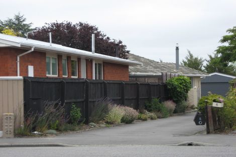 Photo of property in 8 Cowper Place, Avondale, Christchurch, 8061