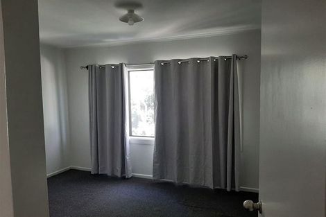 Photo of property in 5 Nogat Avenue, Papatoetoe, Auckland, 2024