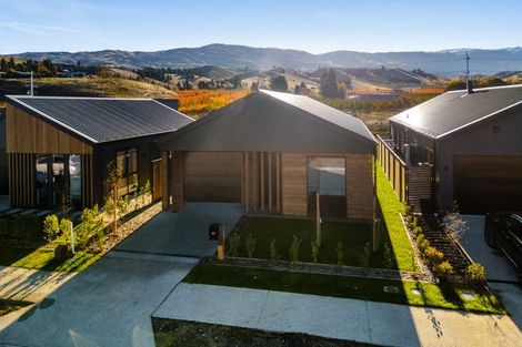 Photo of property in 101 Wooing Tree Avenue, Cromwell, 9310