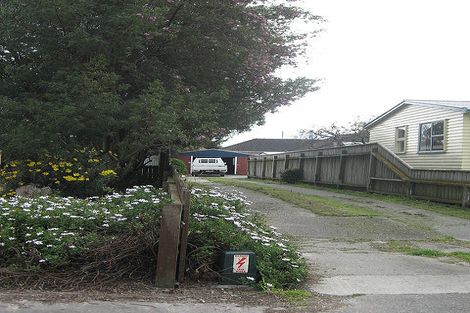 Photo of property in 11 Hendon Place, West End, Palmerston North, 4412