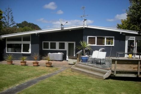 Photo of property in 23 Blakeborough Drive, Forrest Hill, Auckland, 0620