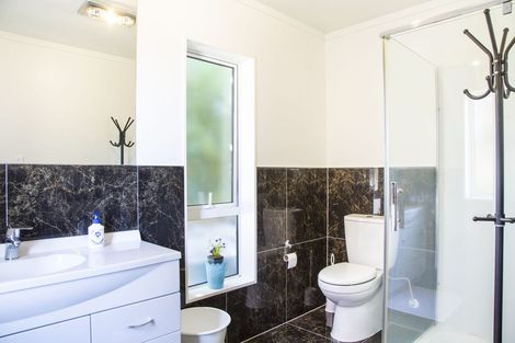 Photo of property in 45 Lynden Avenue, Hillcrest, Auckland, 0627